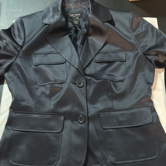 AXCESS Button-front Jacket - Picture 5 of 15